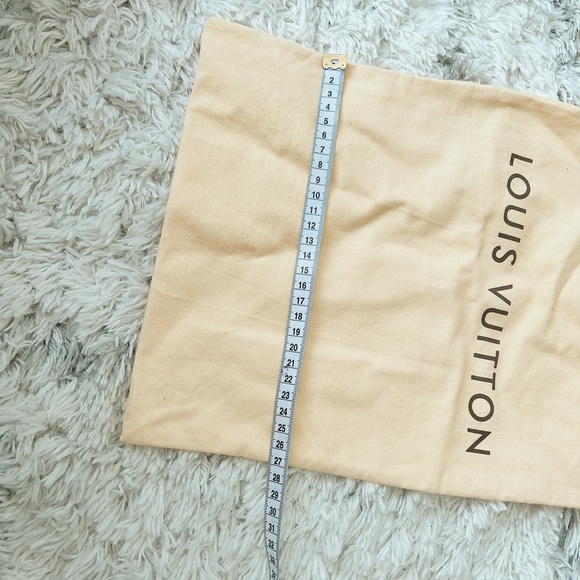 Louis Vuitton drawstring dustbag - Picture 4 of 6